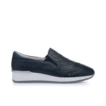 Slip-on blu traforate