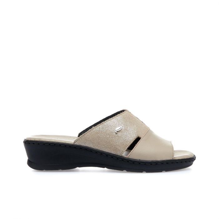 Ciabatte comfort da donna color beige in pelle