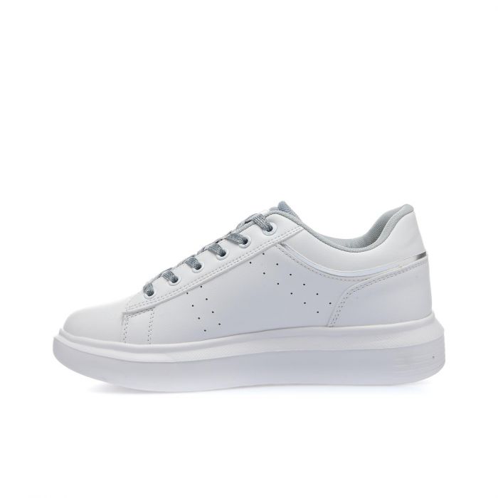 Sneakers bianche con suola platform e logo